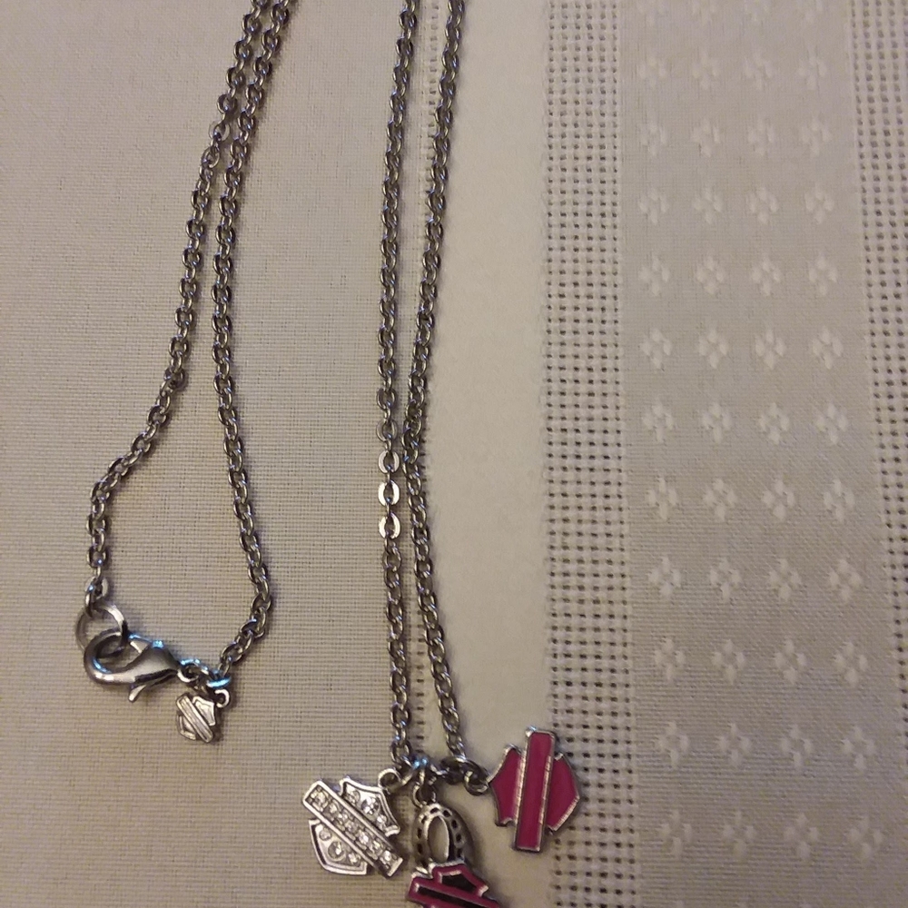 harley davidson necklace w 3 charms